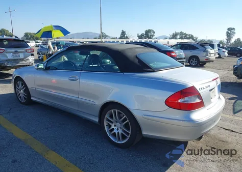 2009 Mercedes-Benz Clk 350 from USA, damaged, VIN WDBTK56F49T102332
